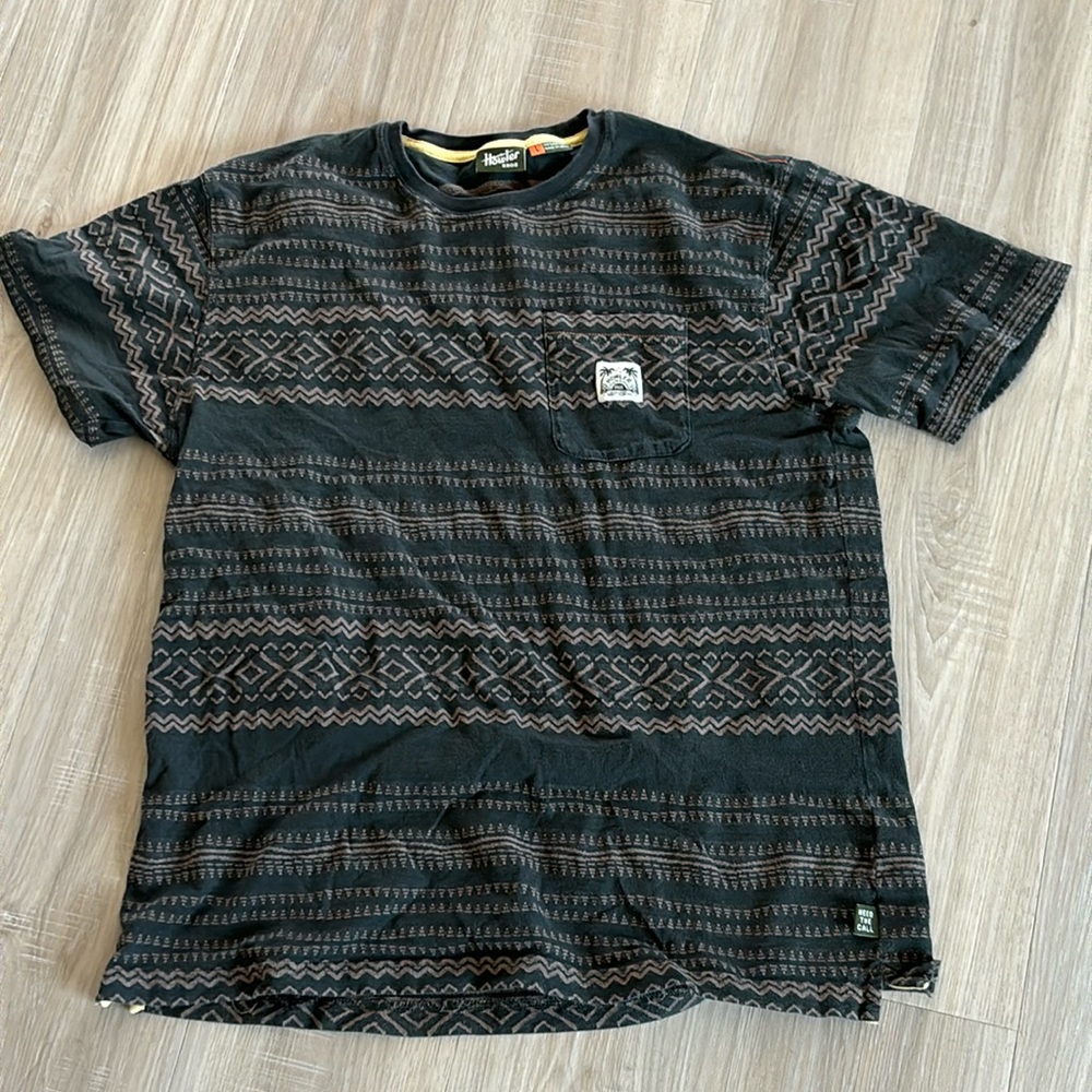 Howler Bros Large T-shirt